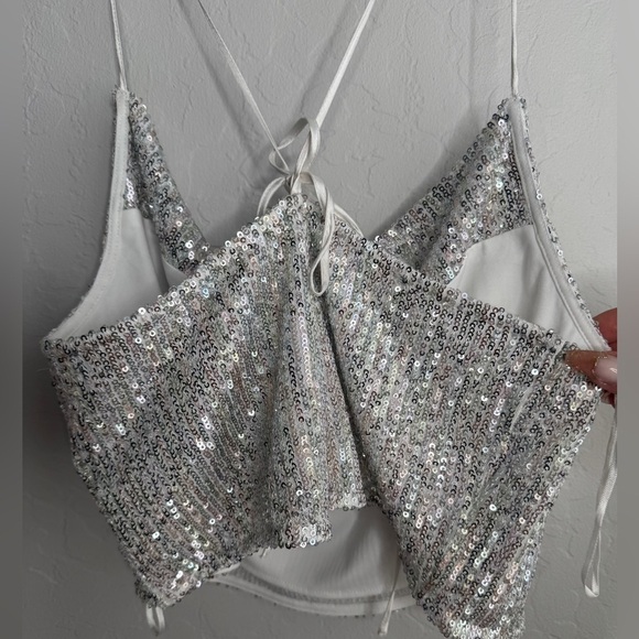 Walter Baker Silver Sequin Cynthia Crop Top size XS - Picture 6 of 9